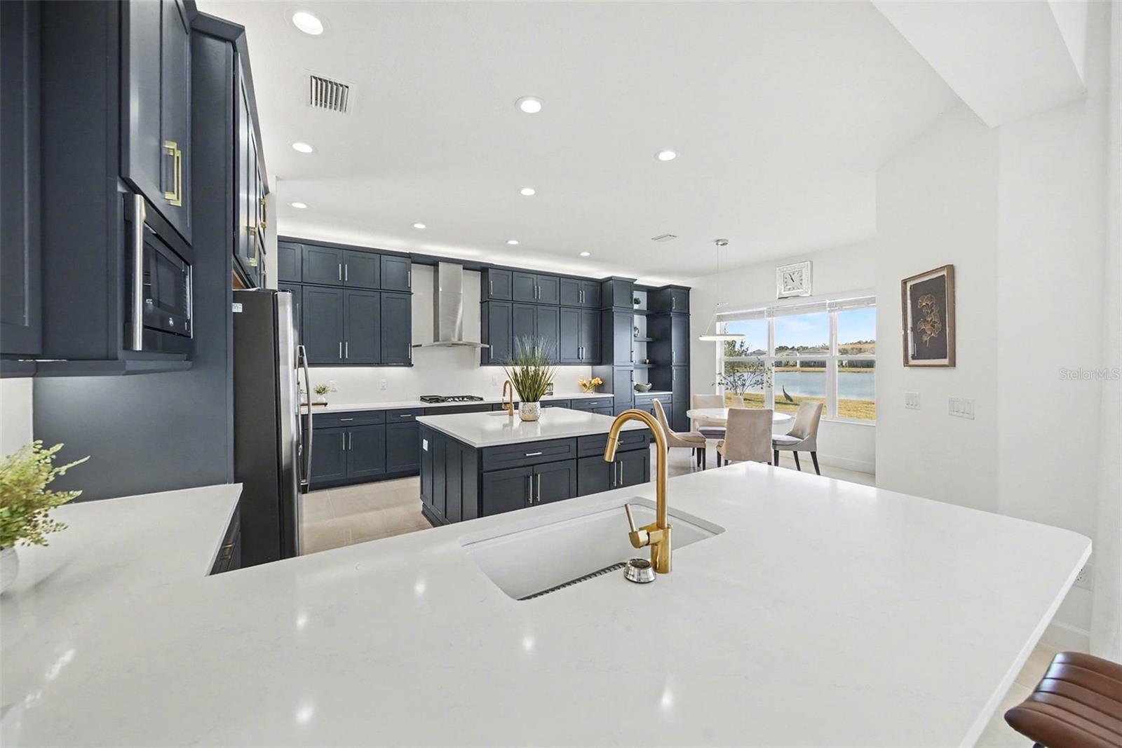 3263 JUNIPER SPRINGS ST