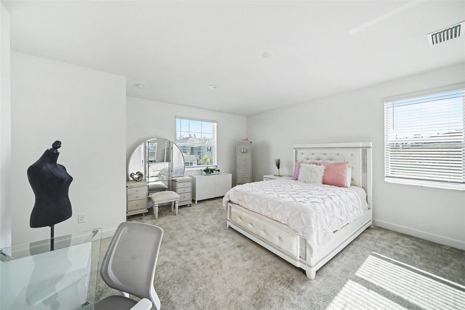 3263 JUNIPER SPRINGS ST