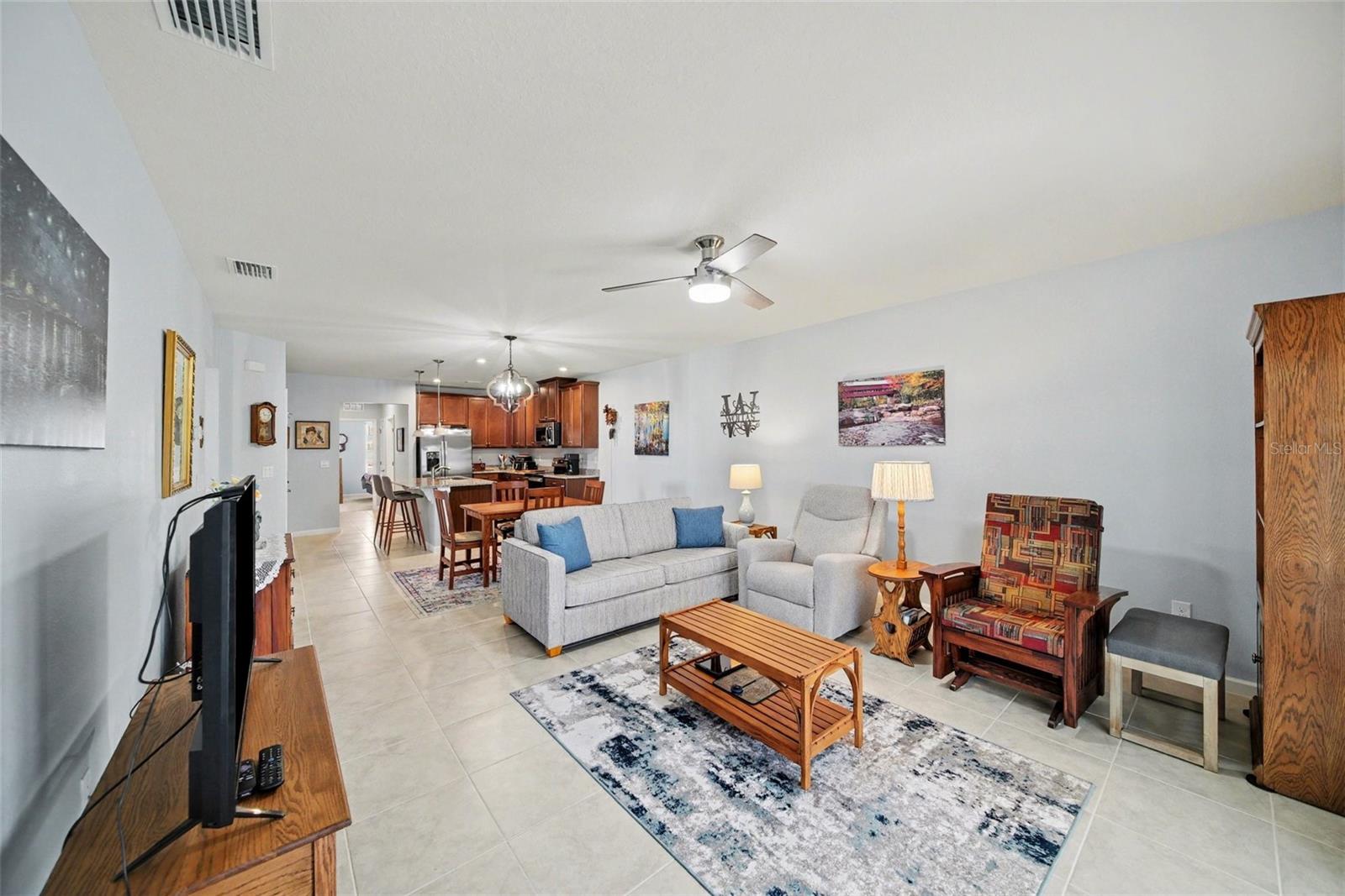 18088 TURNING LEAF CIR