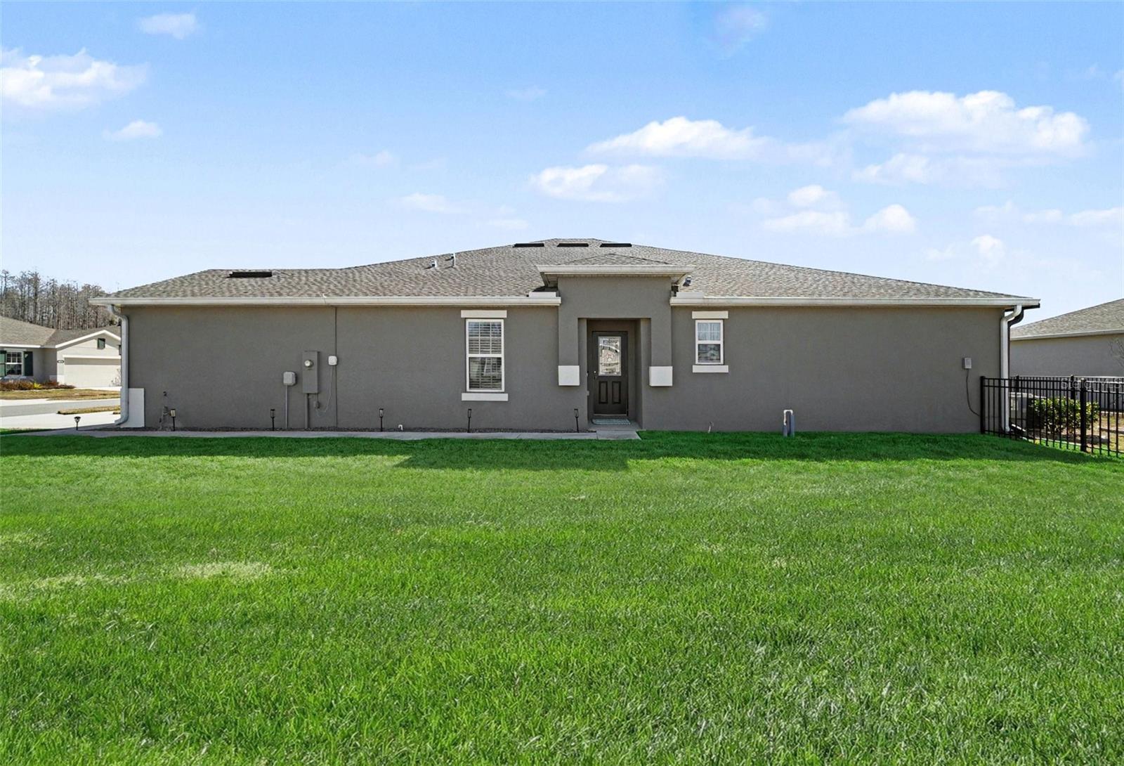 18088 TURNING LEAF CIR