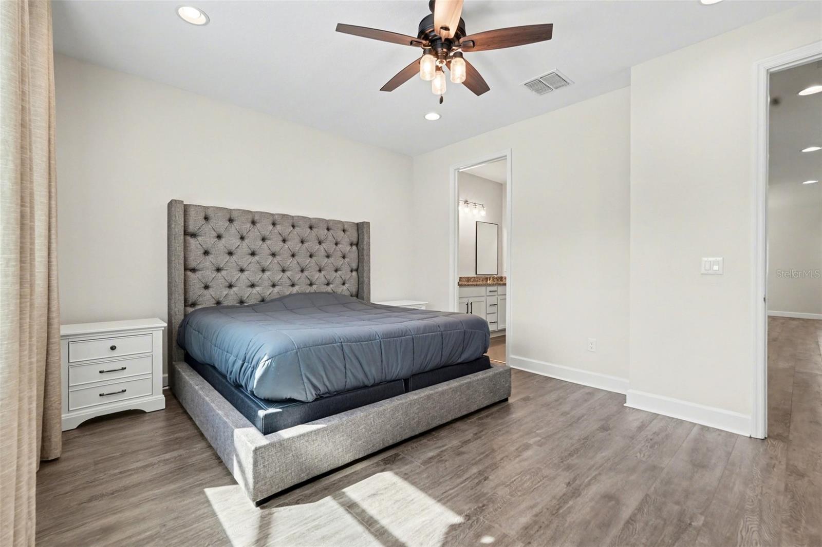 30008 VIENNA WOODS LN