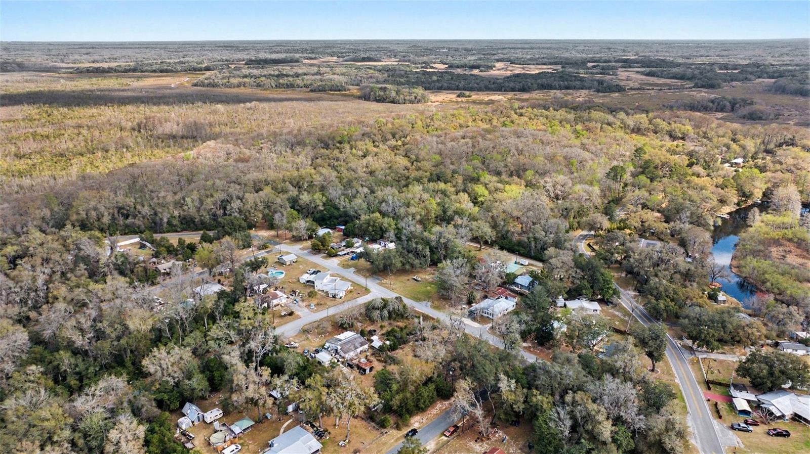 4864 S WHITETAIL TER