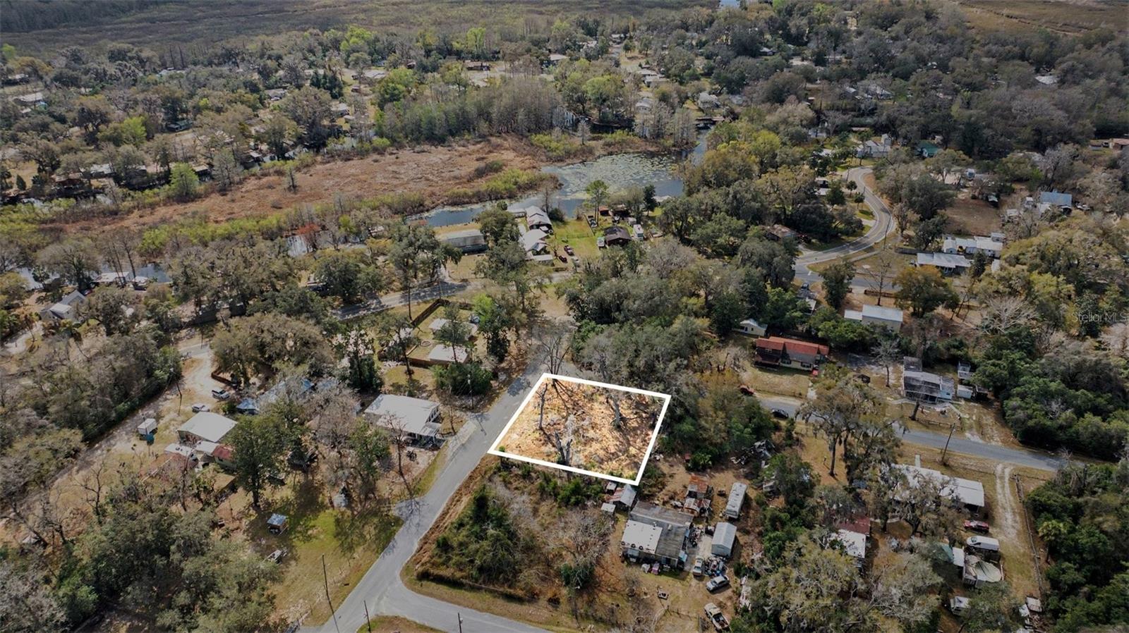 4864 S WHITETAIL TER