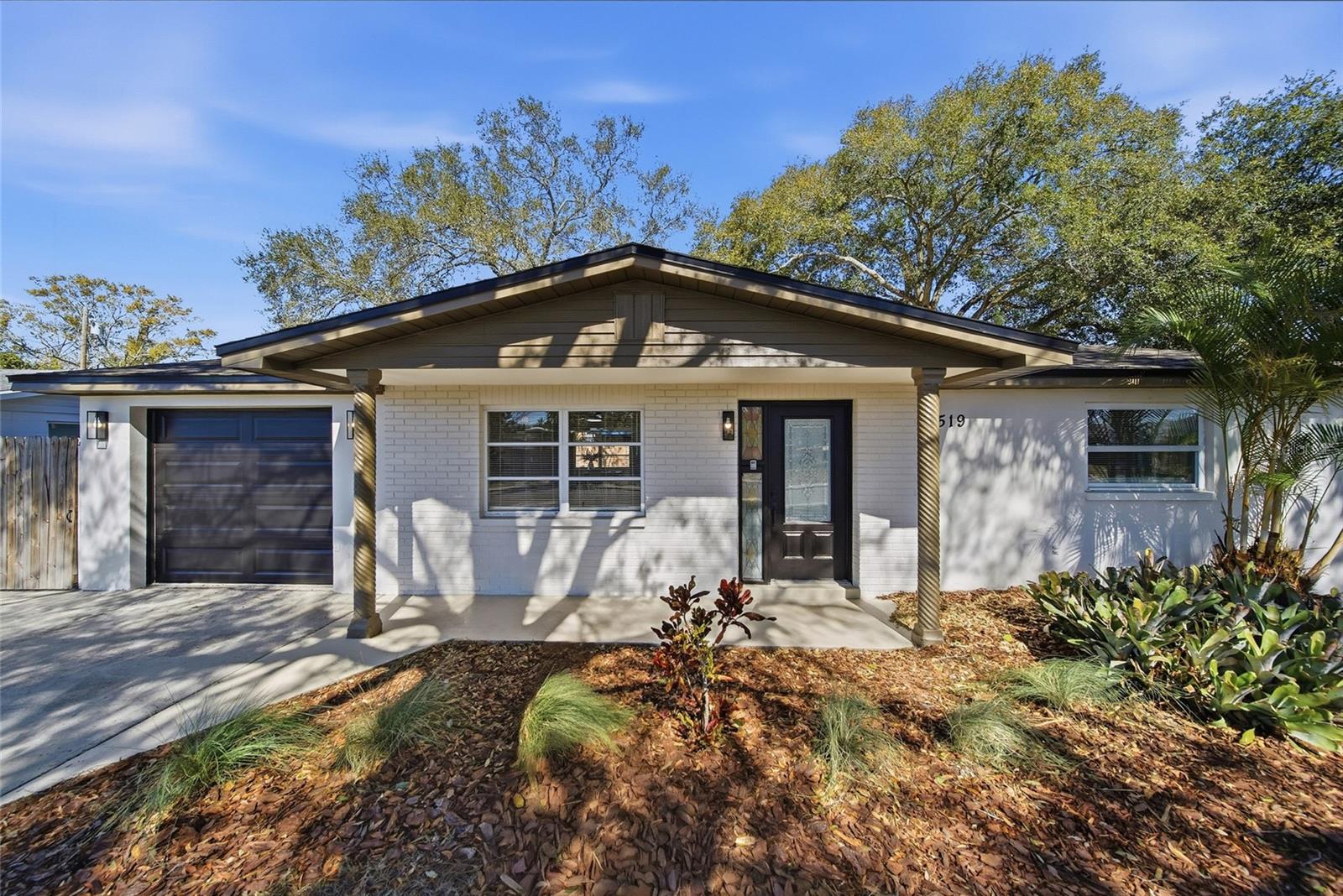 3519 WELLINGTON DR