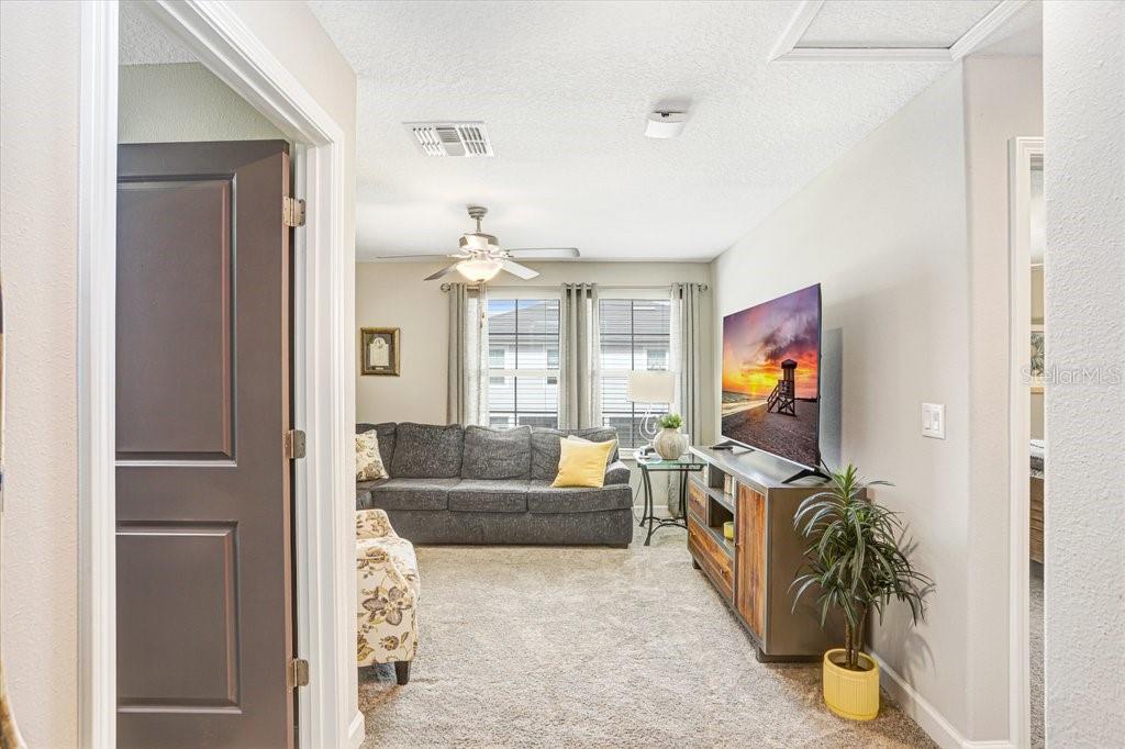 10385 ECHO DOCK LOOP