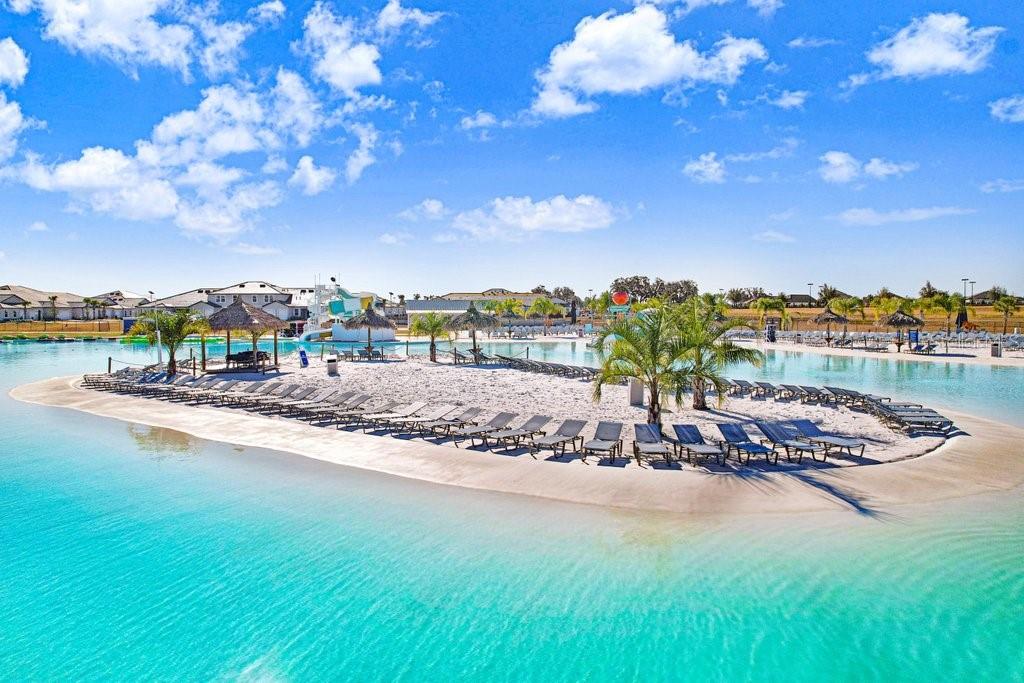 10385 ECHO DOCK LOOP