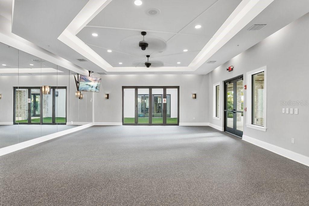 10385 ECHO DOCK LOOP