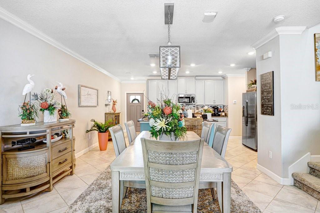 10385 ECHO DOCK LOOP