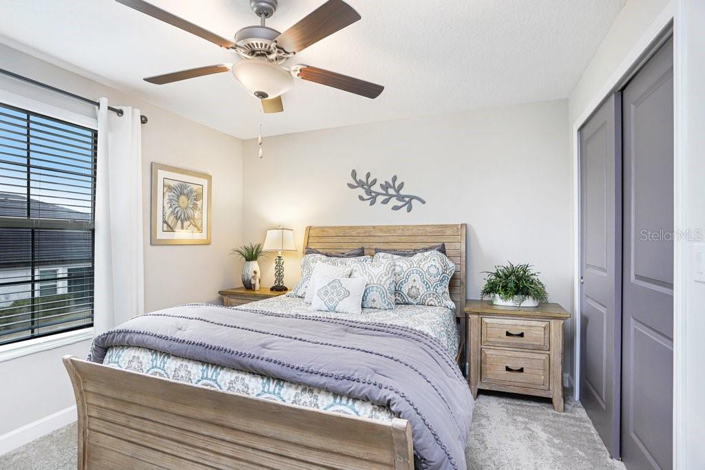 10385 ECHO DOCK LOOP