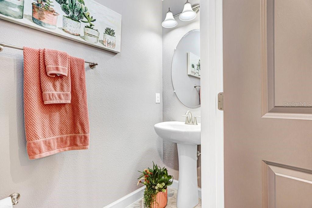 10385 ECHO DOCK LOOP