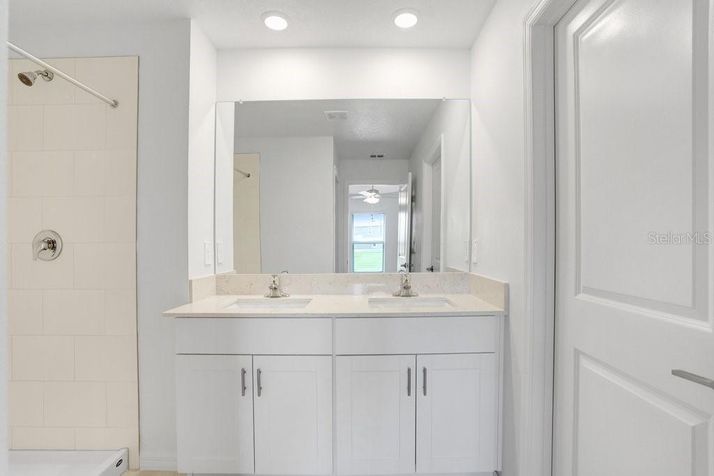 11545 RADIANT SHORE LOOP