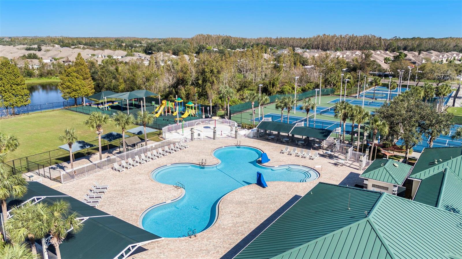 1246 CHARLESWORTH DR