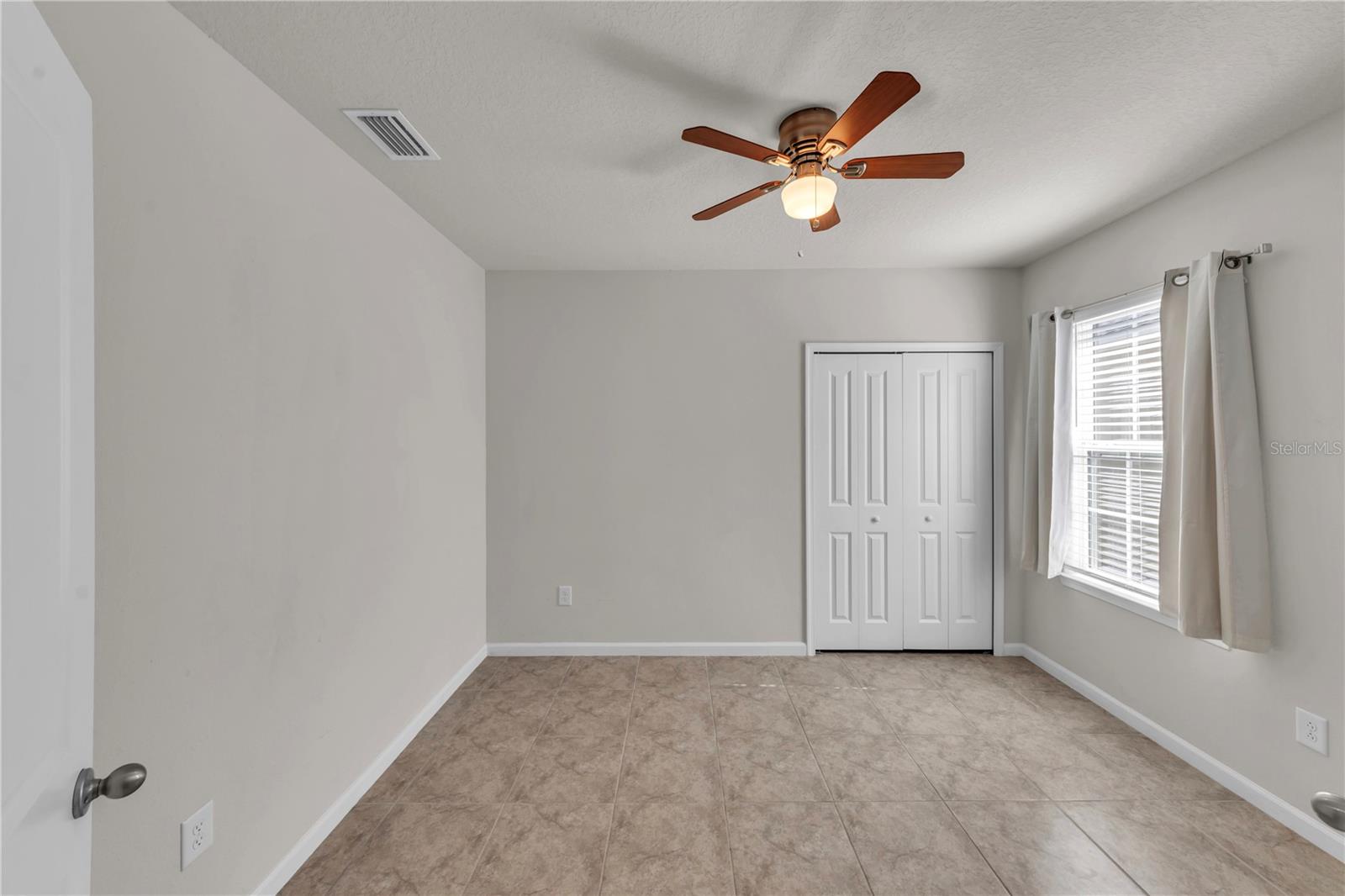 18276 TURNING LEAF CIR
