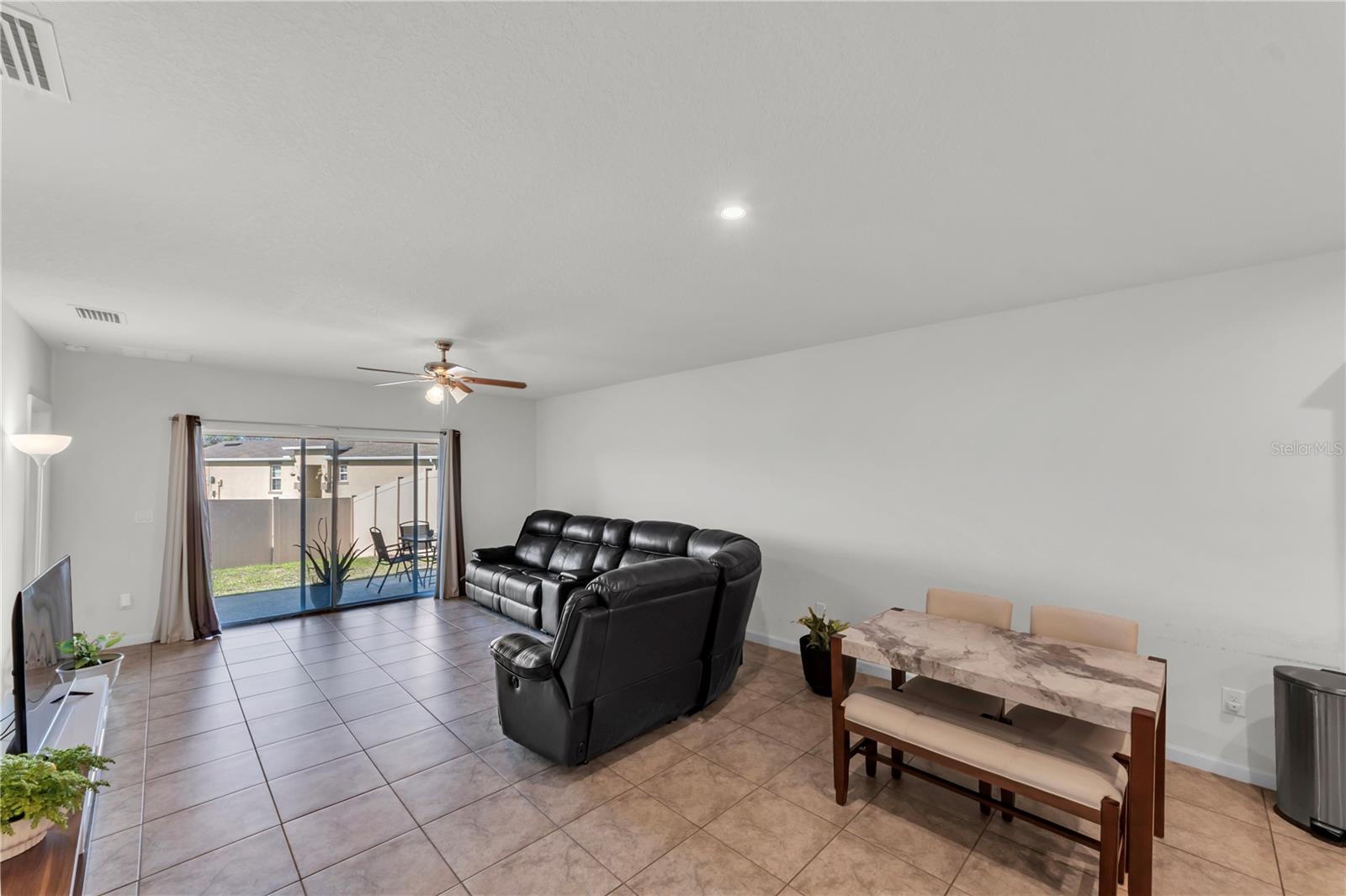 18276 TURNING LEAF CIR
