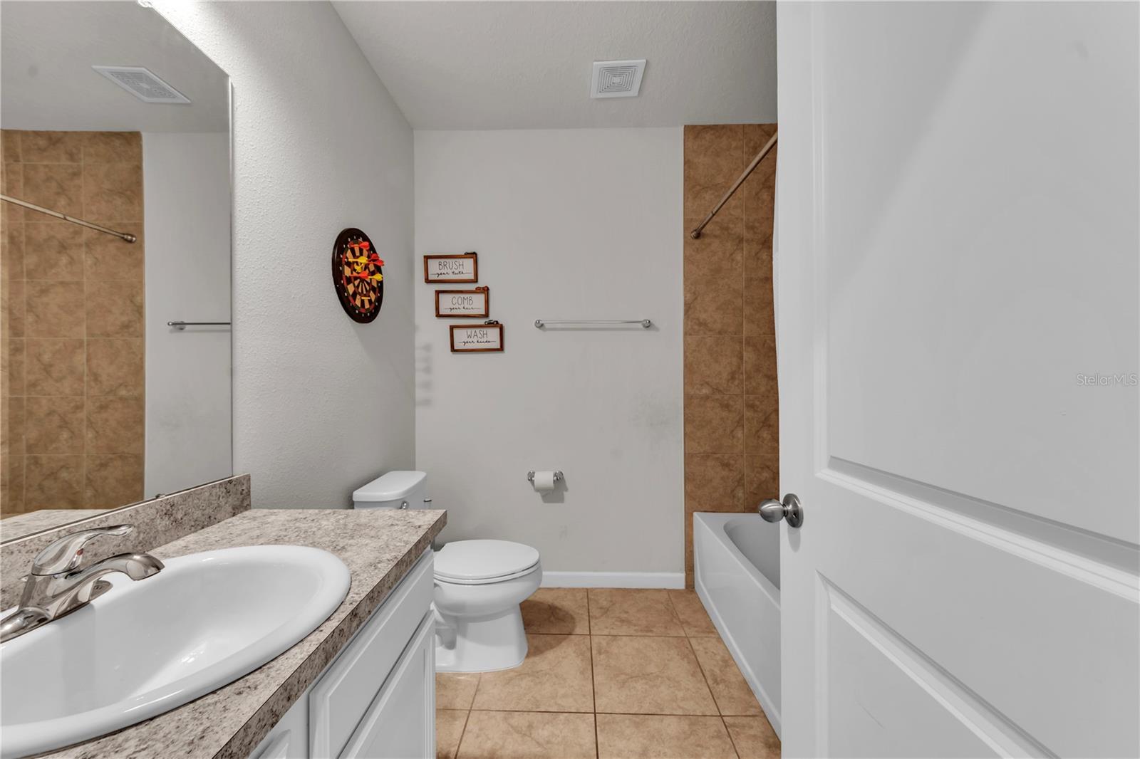 18276 TURNING LEAF CIR