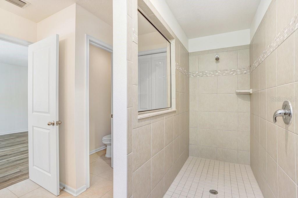6431 BRADFORD HILL CT