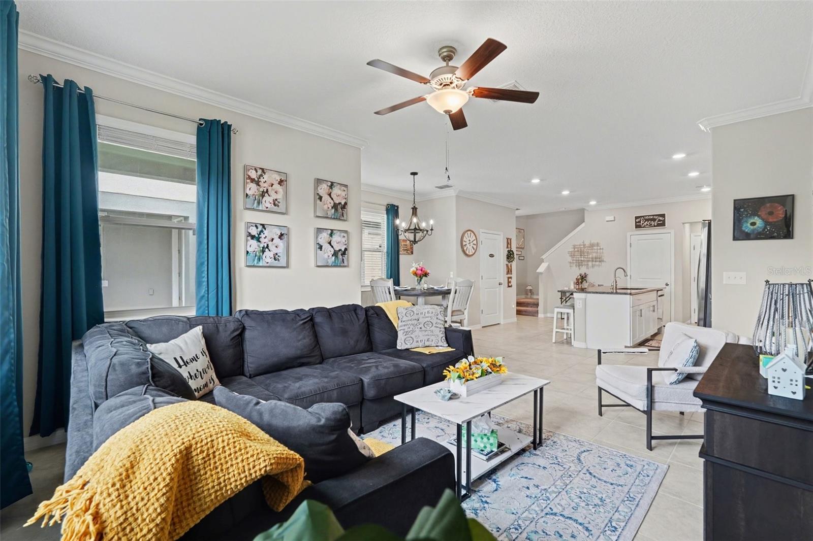 31962 BLUE PASSING LOOP