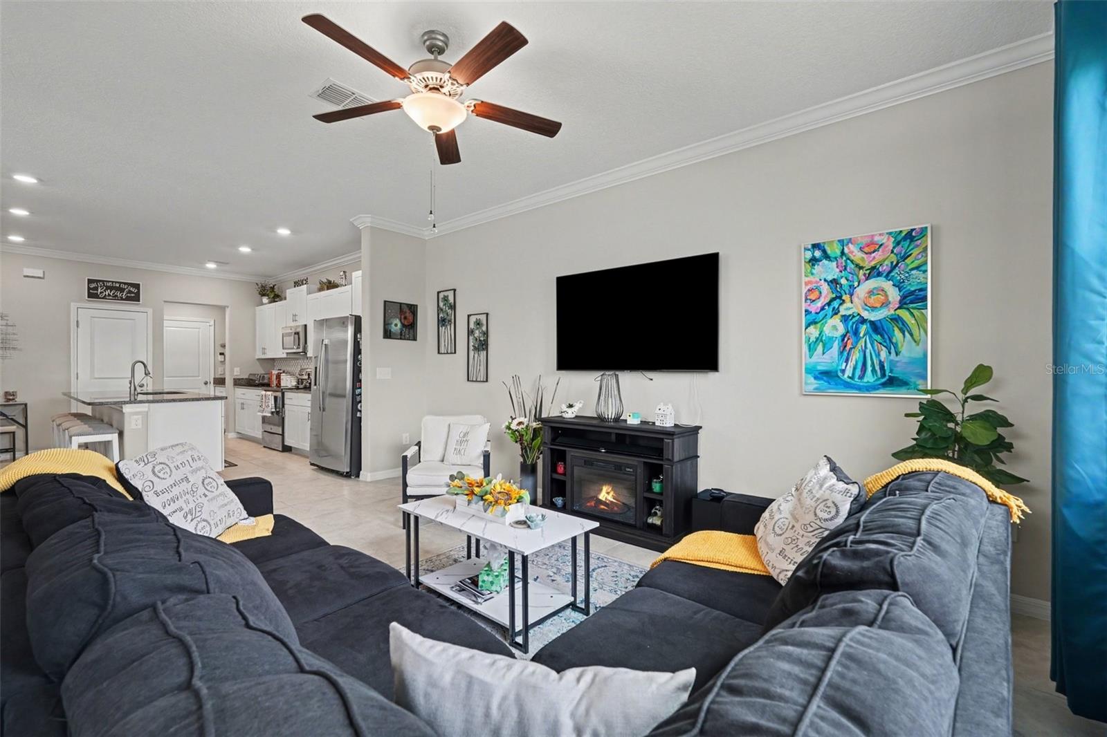 31962 BLUE PASSING LOOP