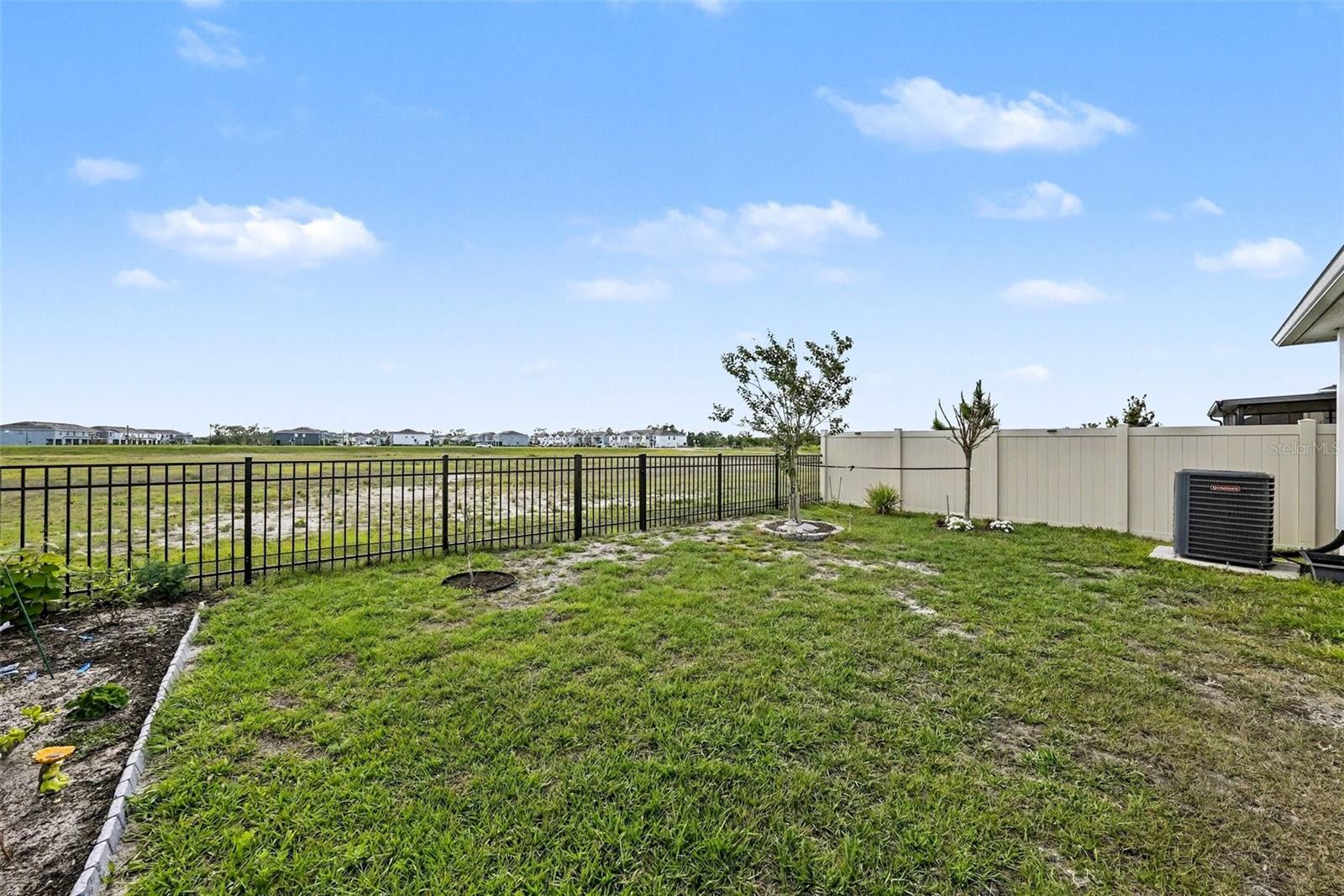 6298 WANDERING WILLOW DR
