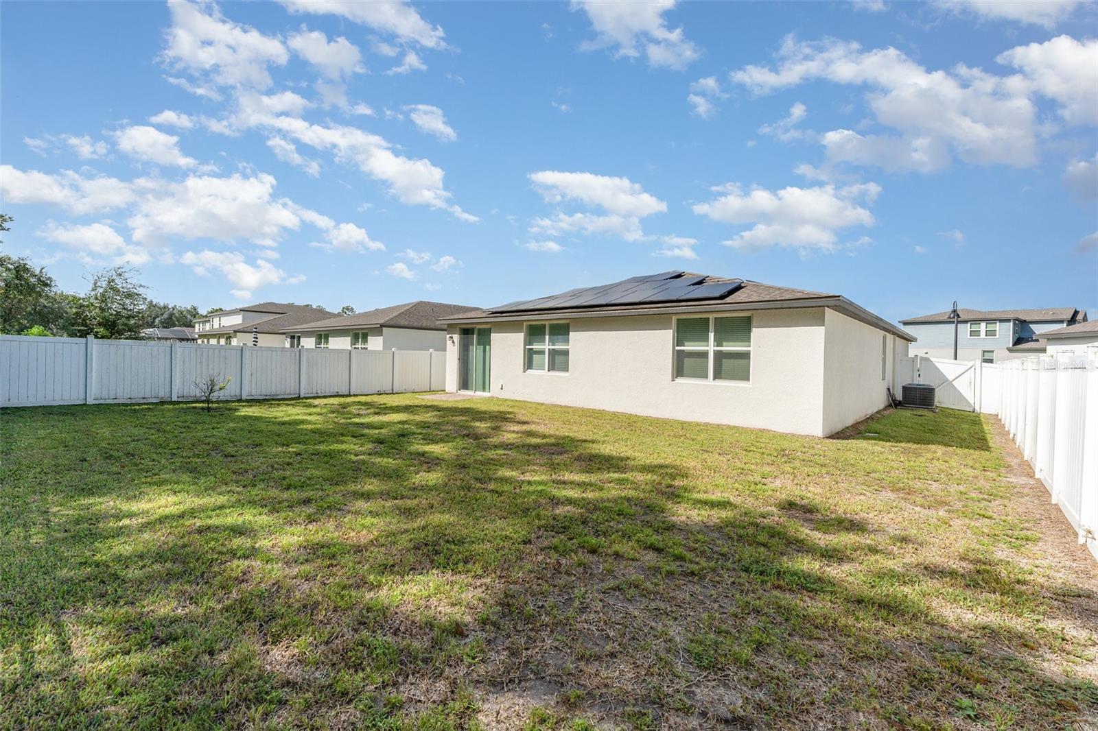 573 VISTA VILLAGES BLVD