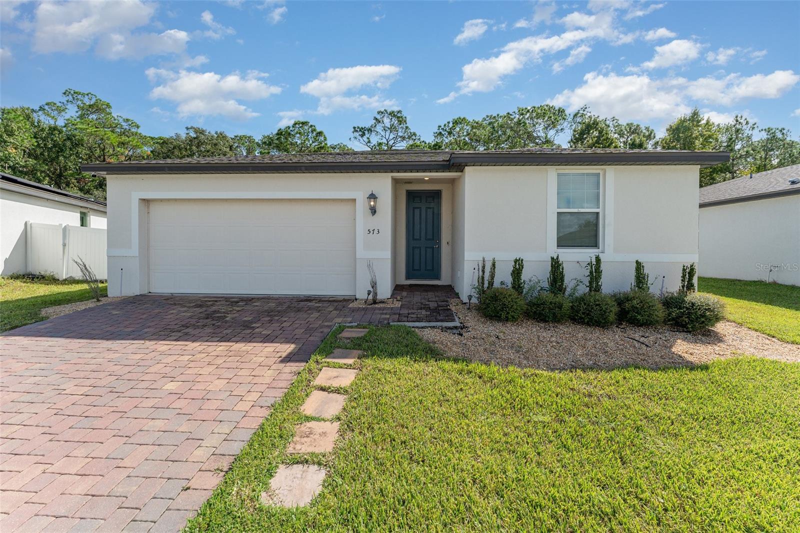 573 VISTA VILLAGES BLVD