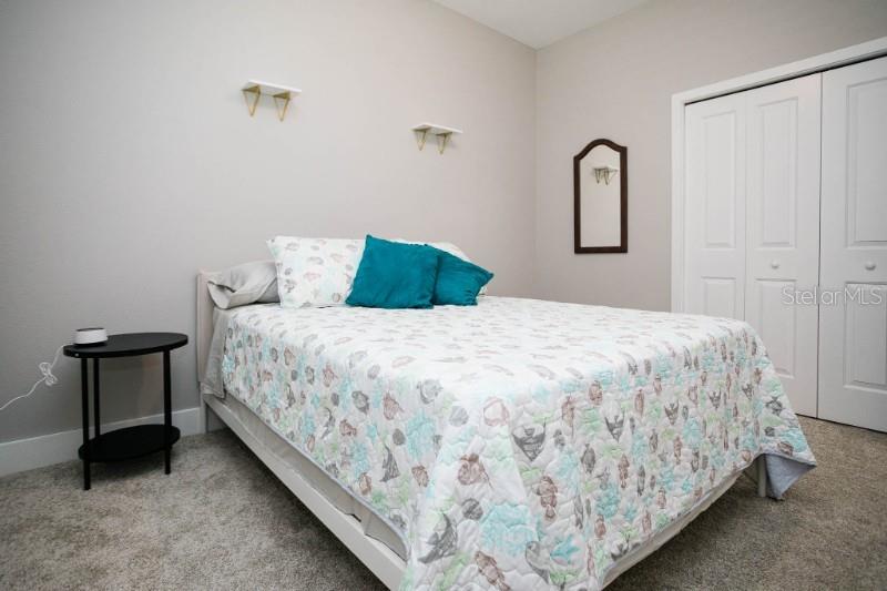 705 E ELM ST
