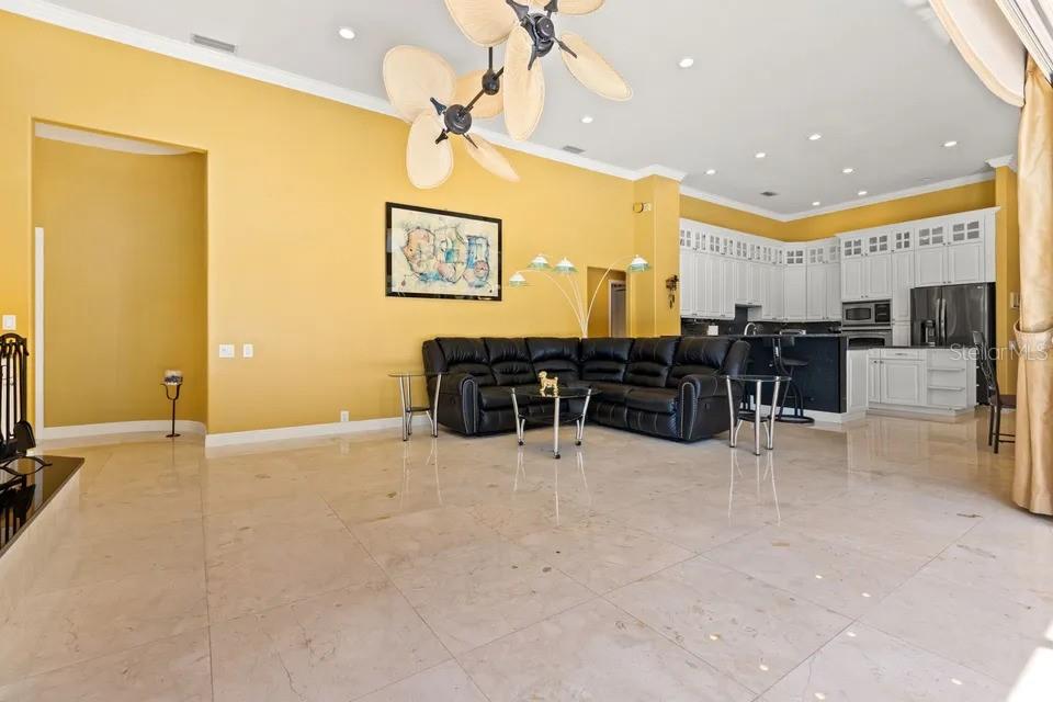30324 LAURELWOOD LN