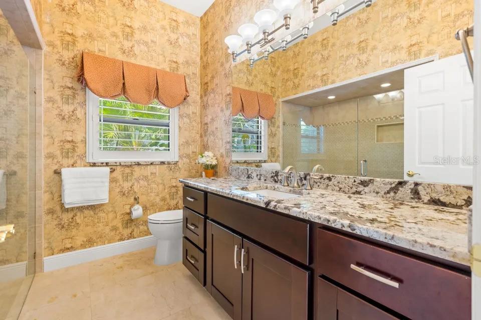 30324 LAURELWOOD LN