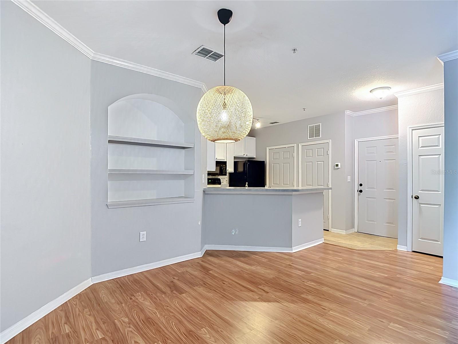 10201 COURTNEY PALMS BLVD #203