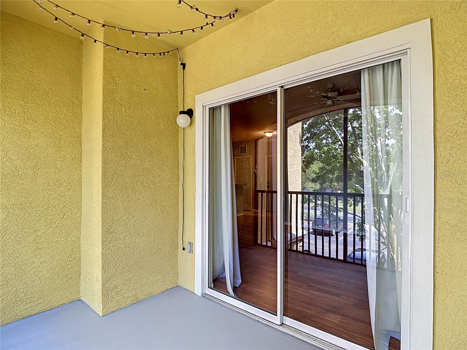 10201 COURTNEY PALMS BLVD #203