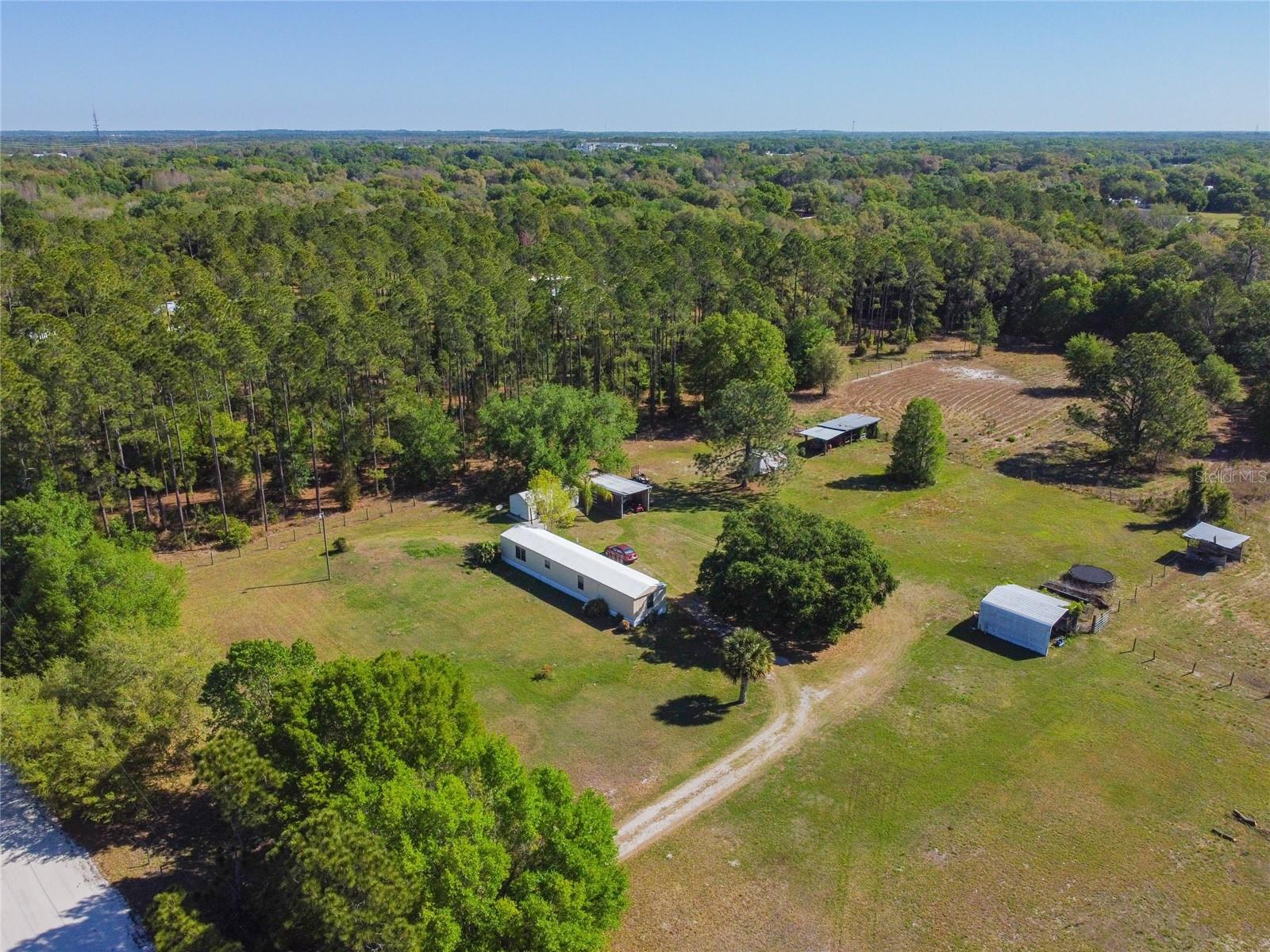3320 TINA MARIE DR