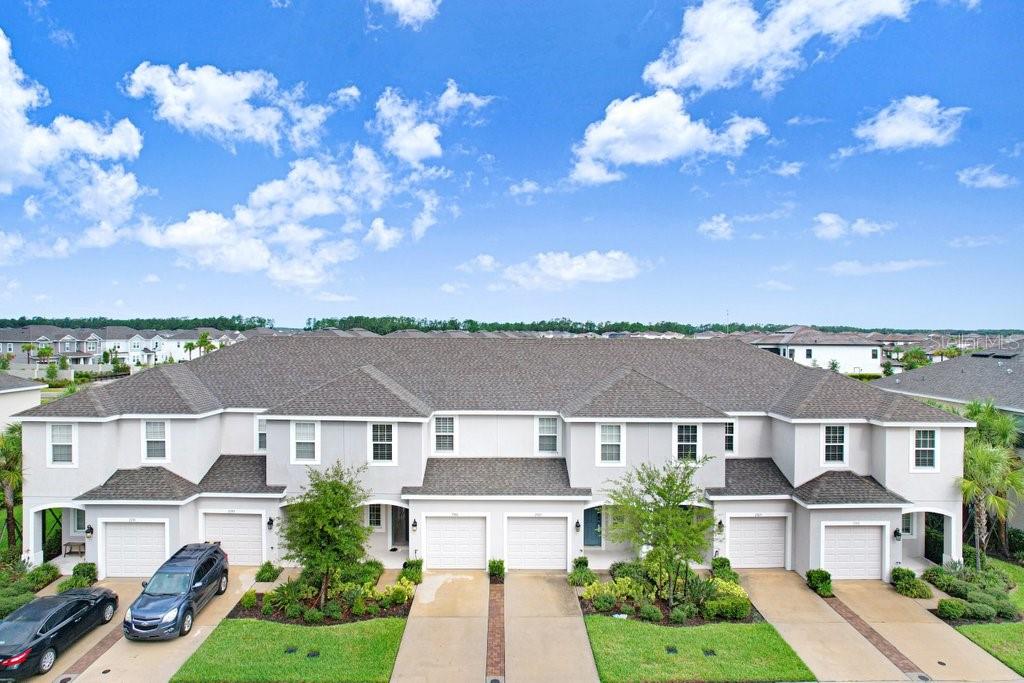 2301 ALEE LN