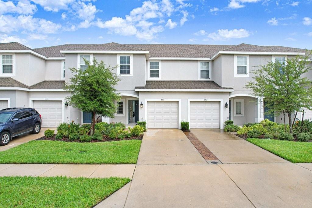 2301 ALEE LN