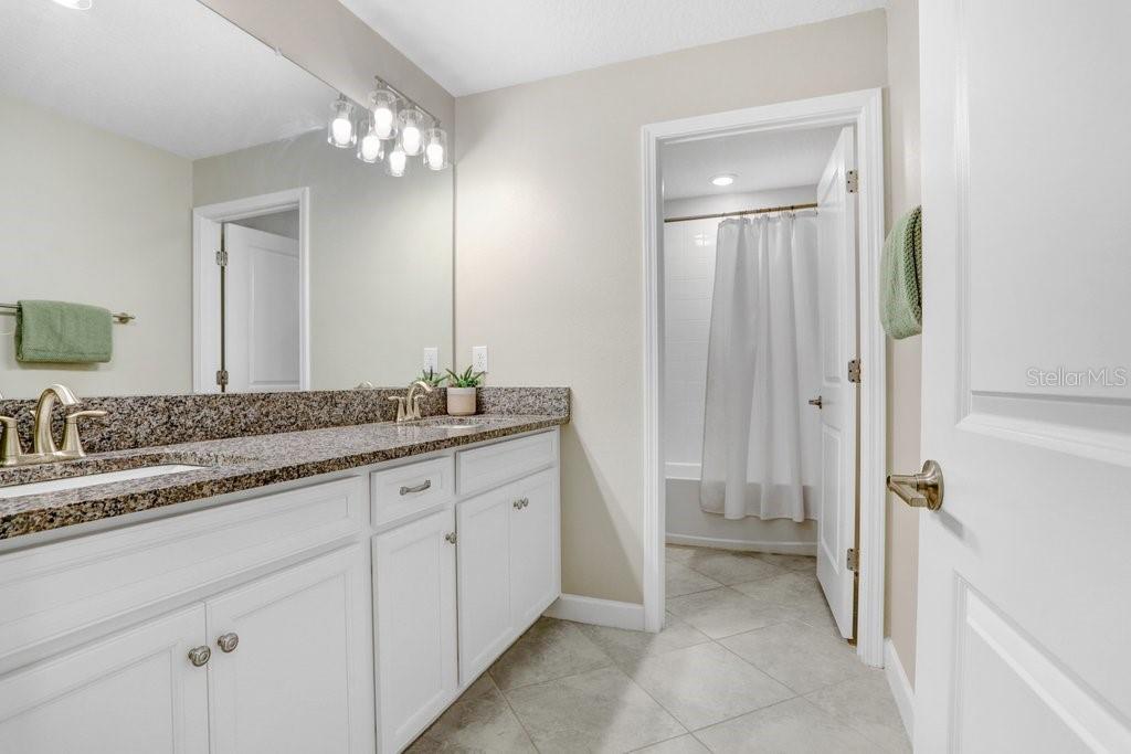 8721 SAVORY WALK DR