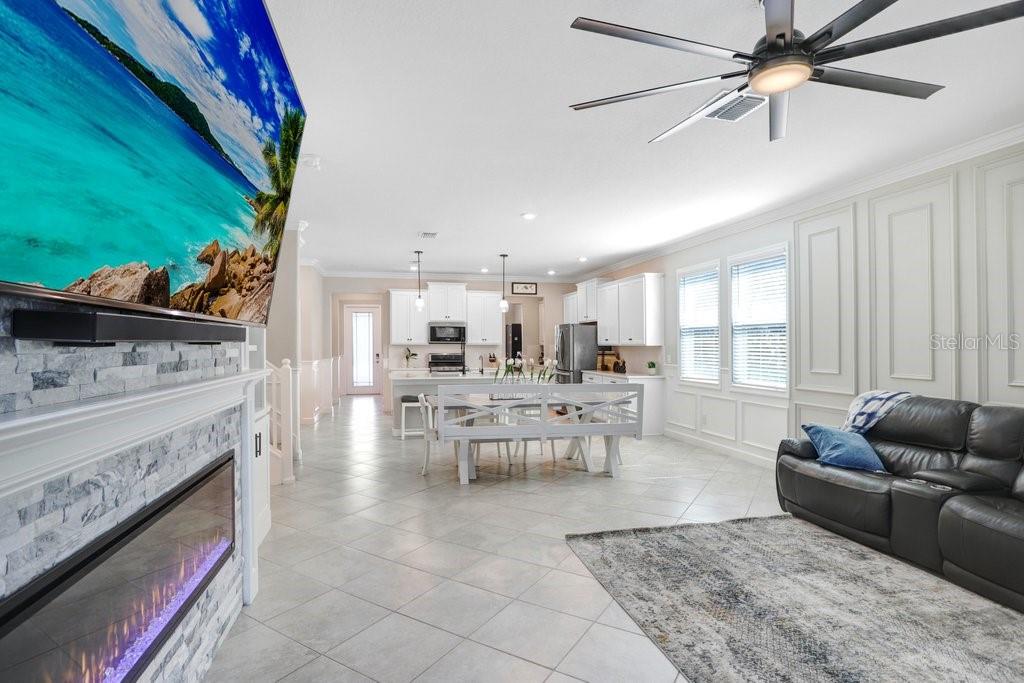 8721 SAVORY WALK DR
