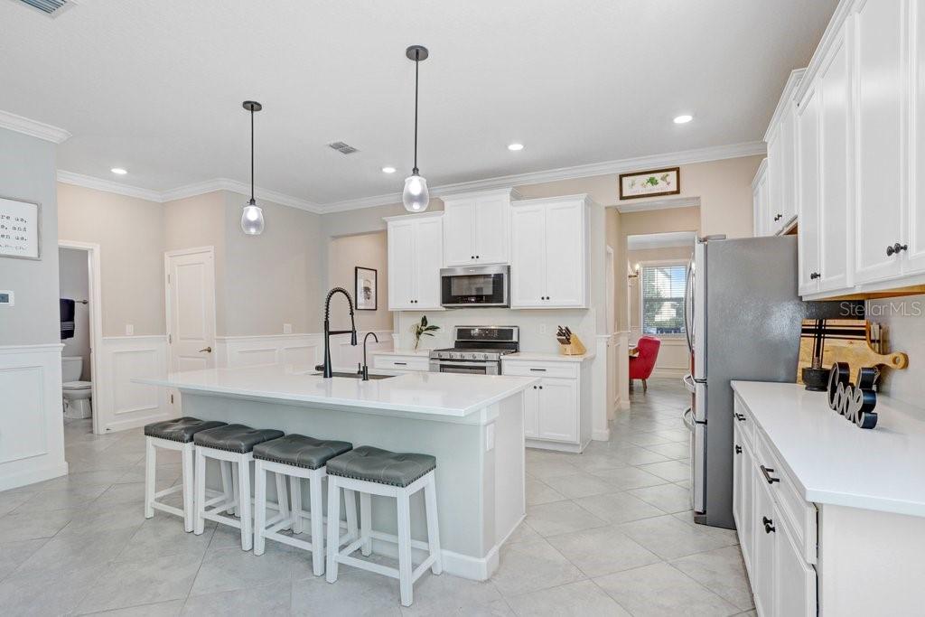 8721 SAVORY WALK DR