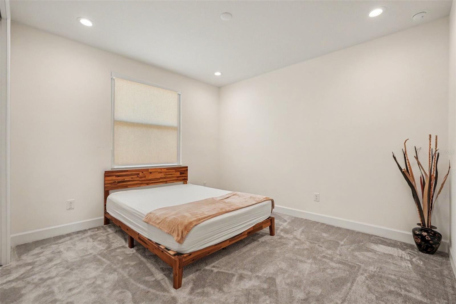 3265 WOODLAND BROOK WAY