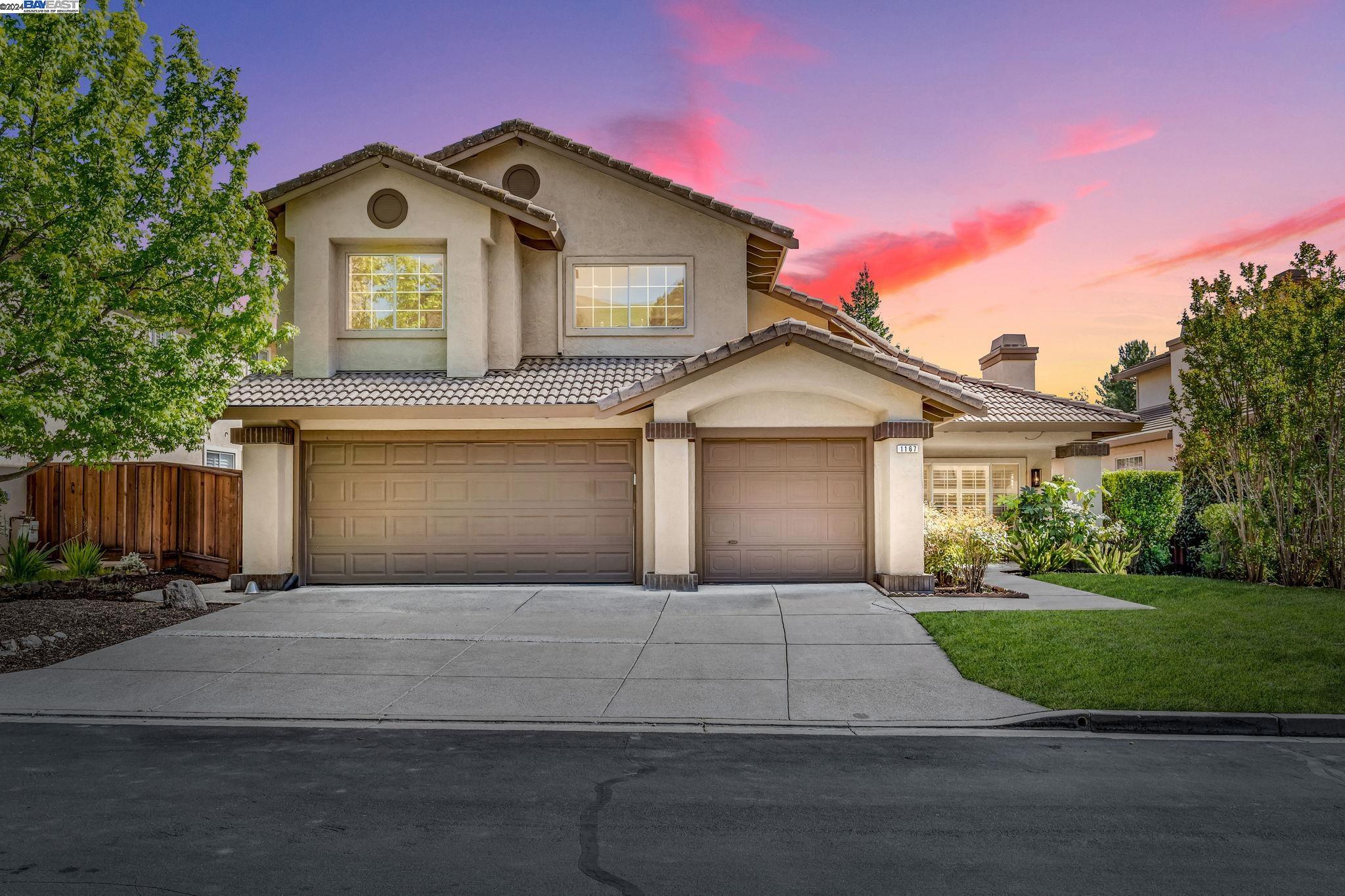 1167 Trowbridge Way