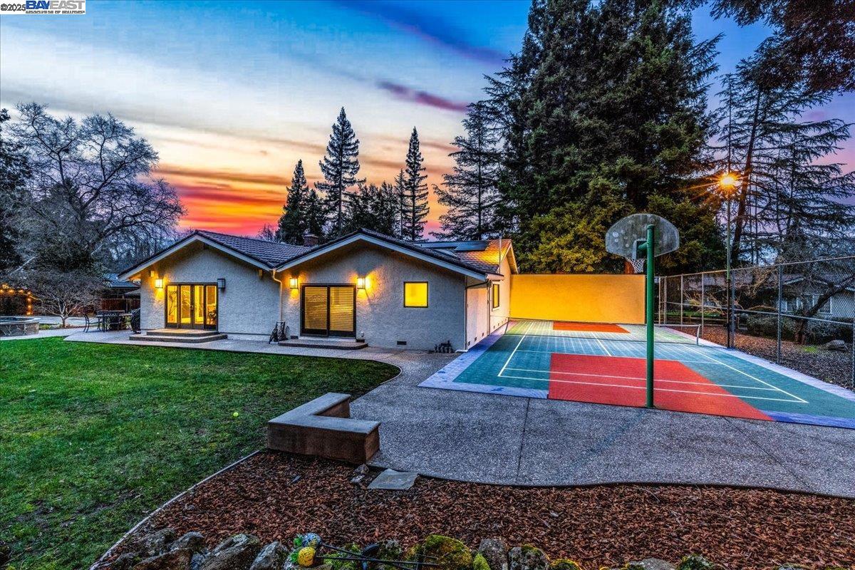 20 Mauri Ct