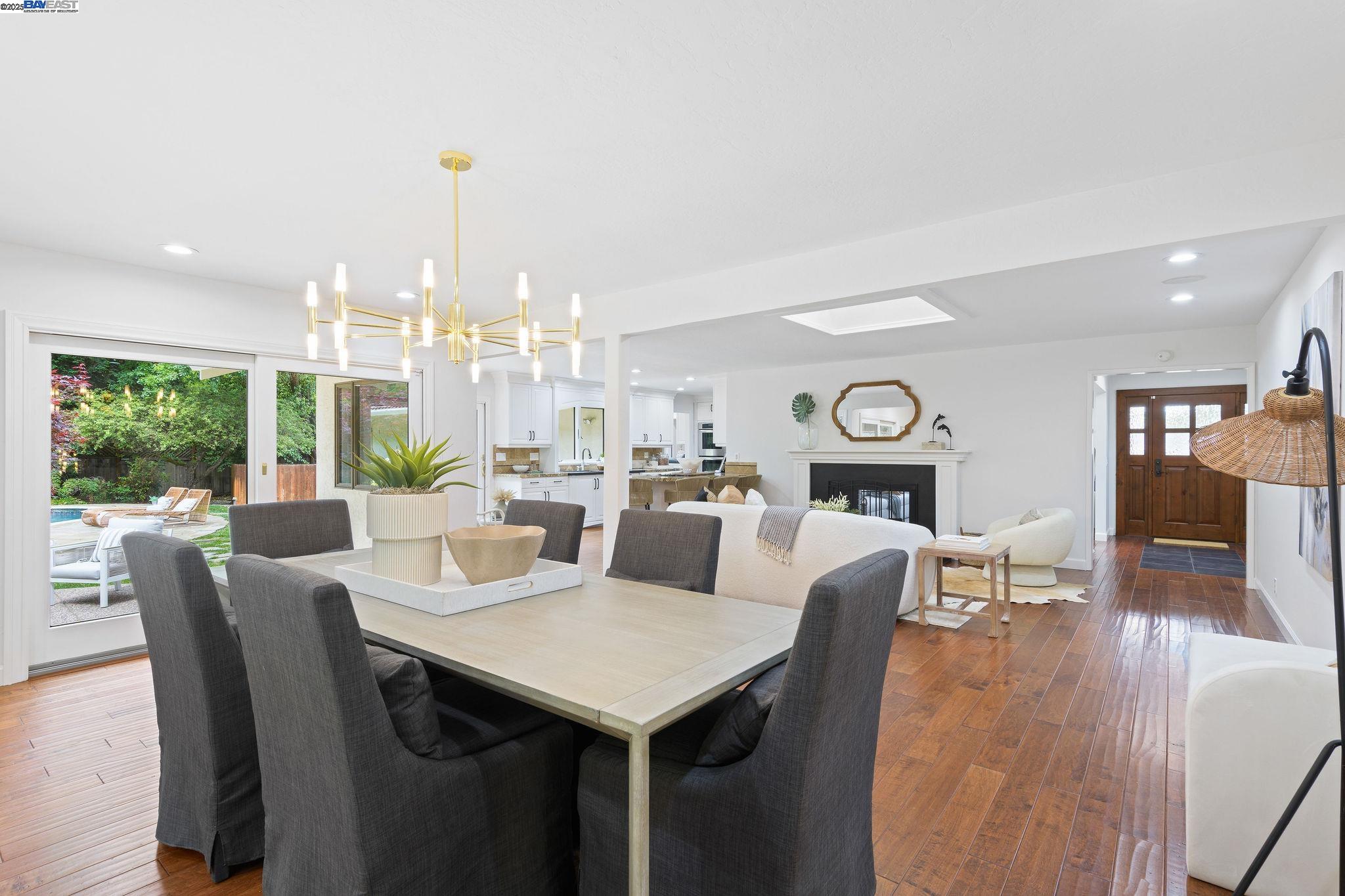 20 Mauri Ct