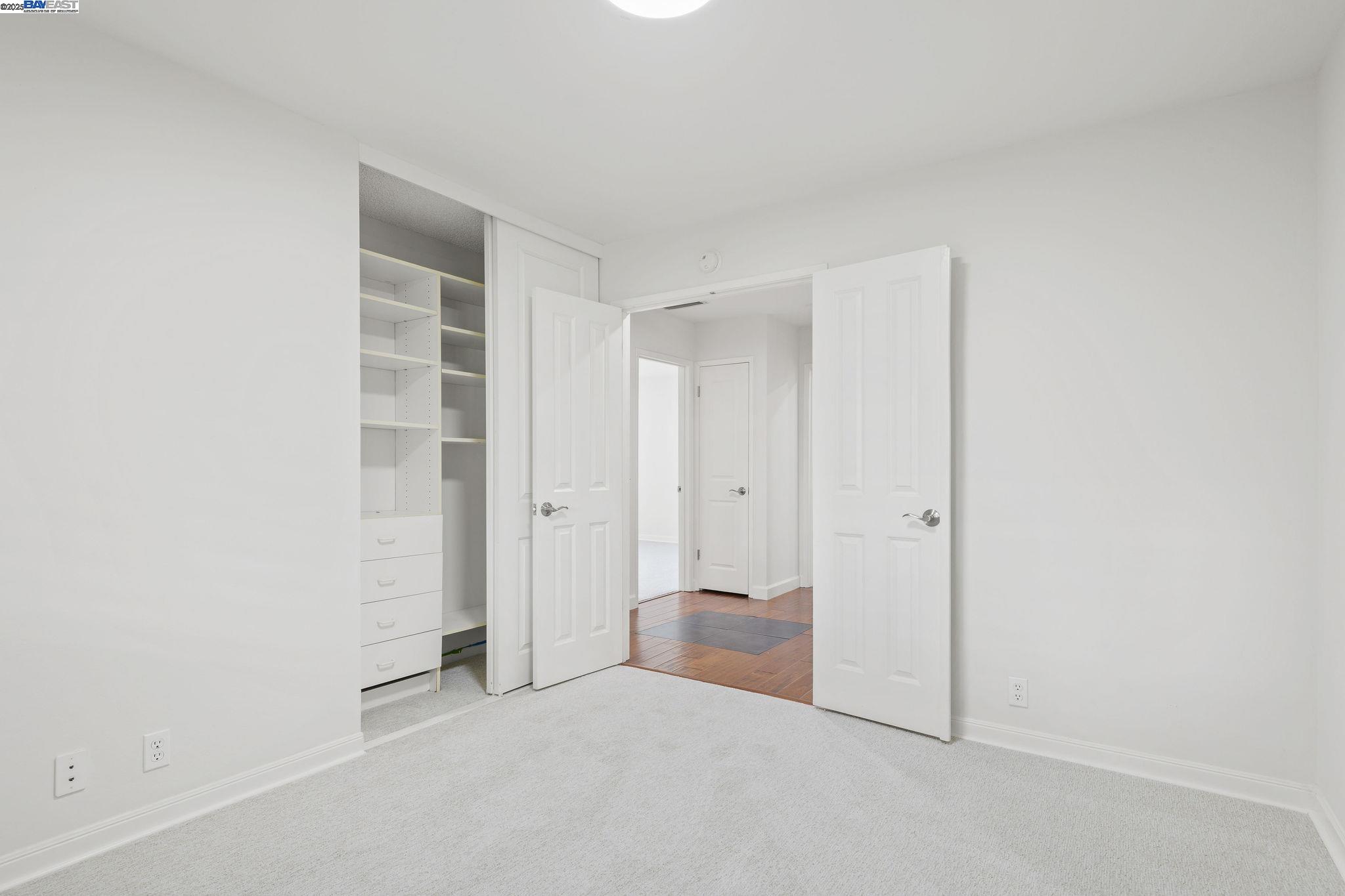 20 Mauri Ct