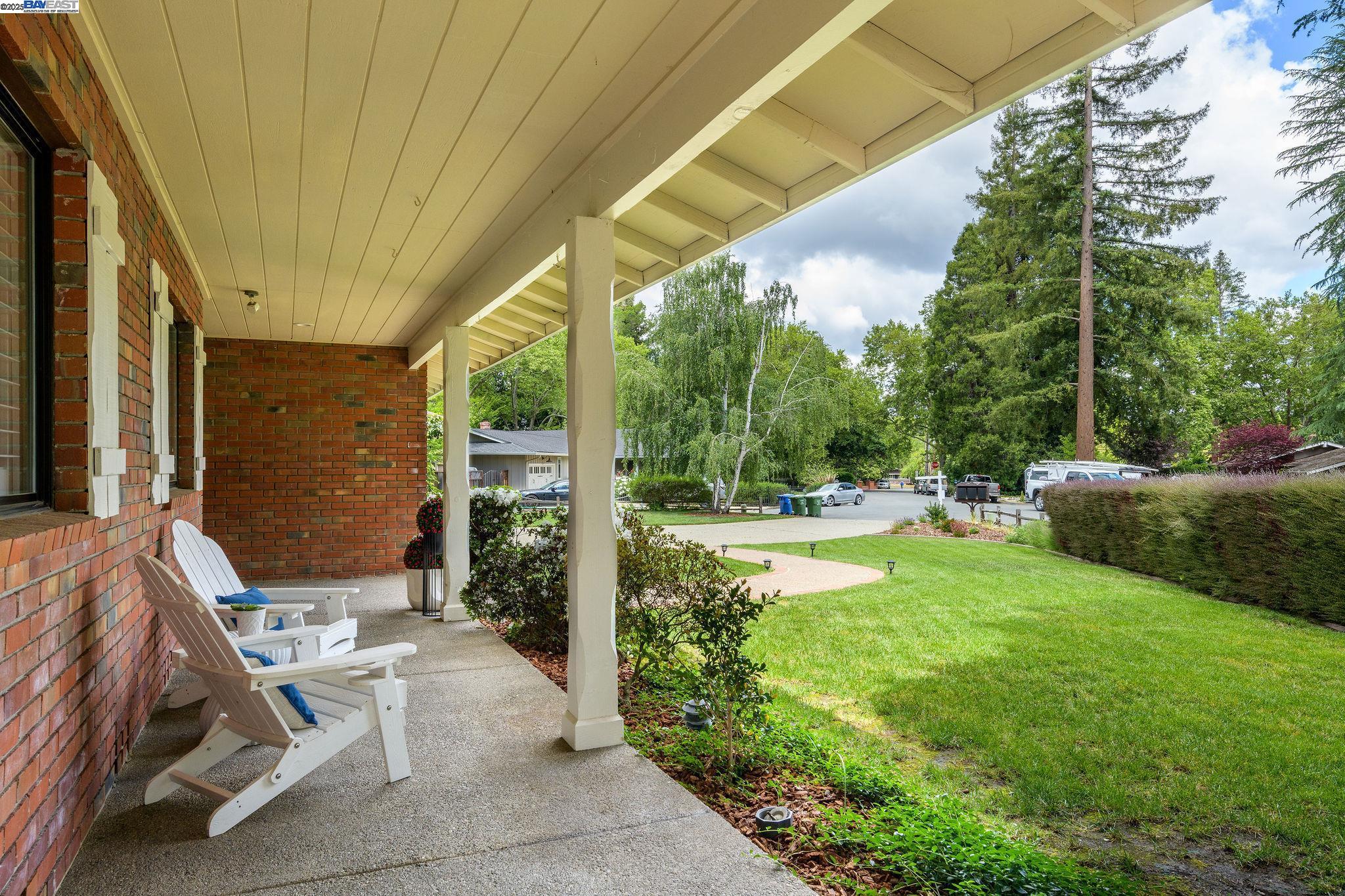20 Mauri Ct