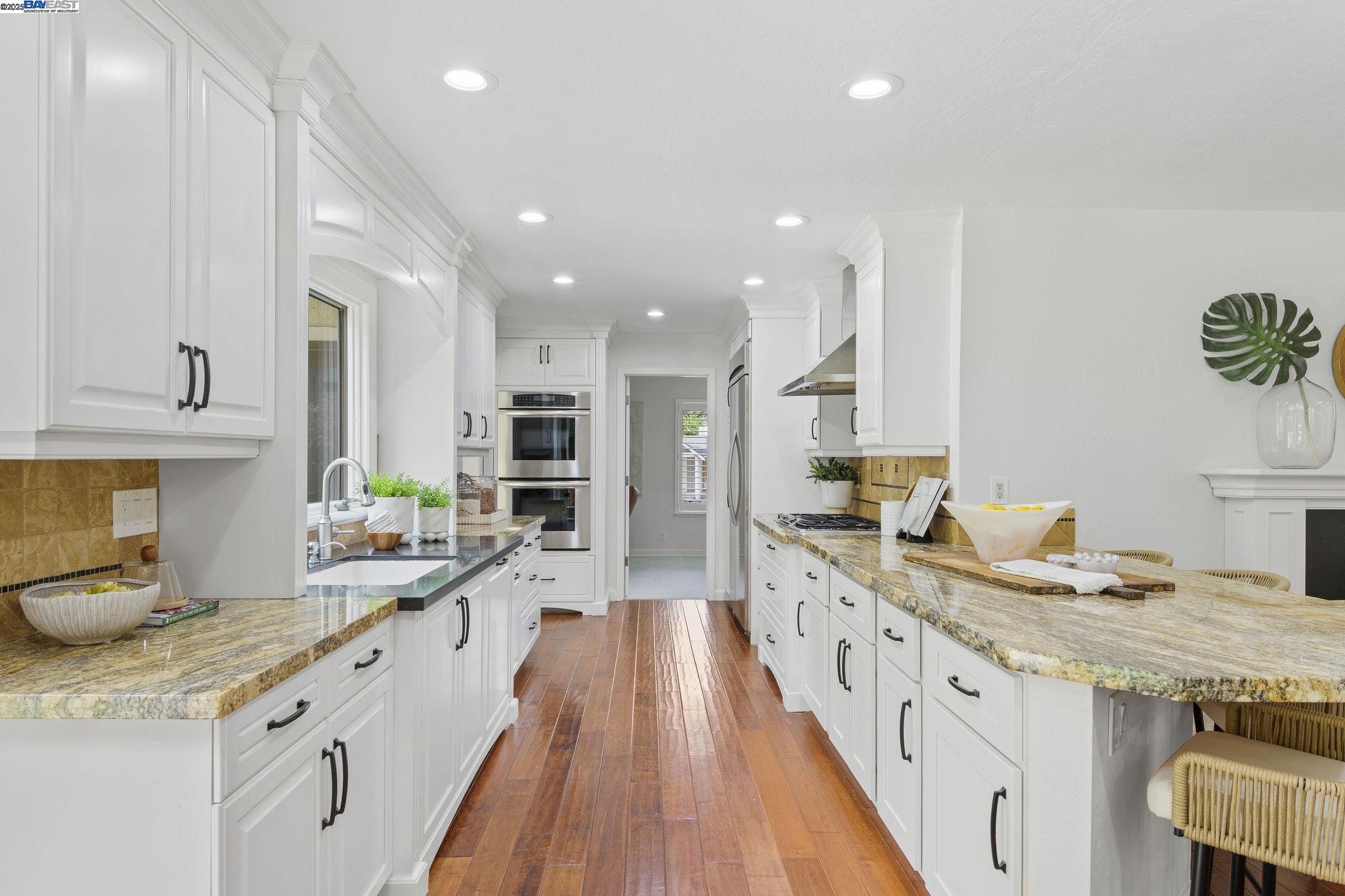 20 Mauri Ct