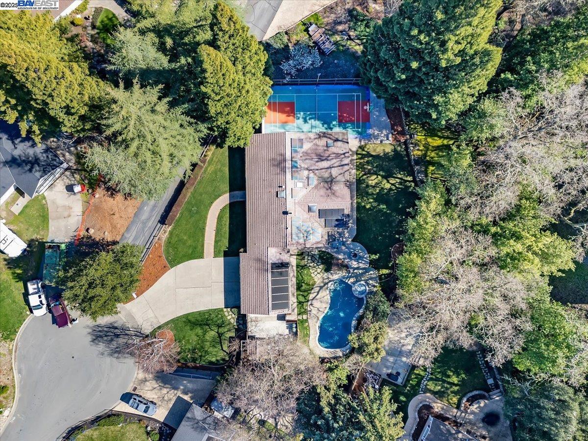 20 Mauri Ct