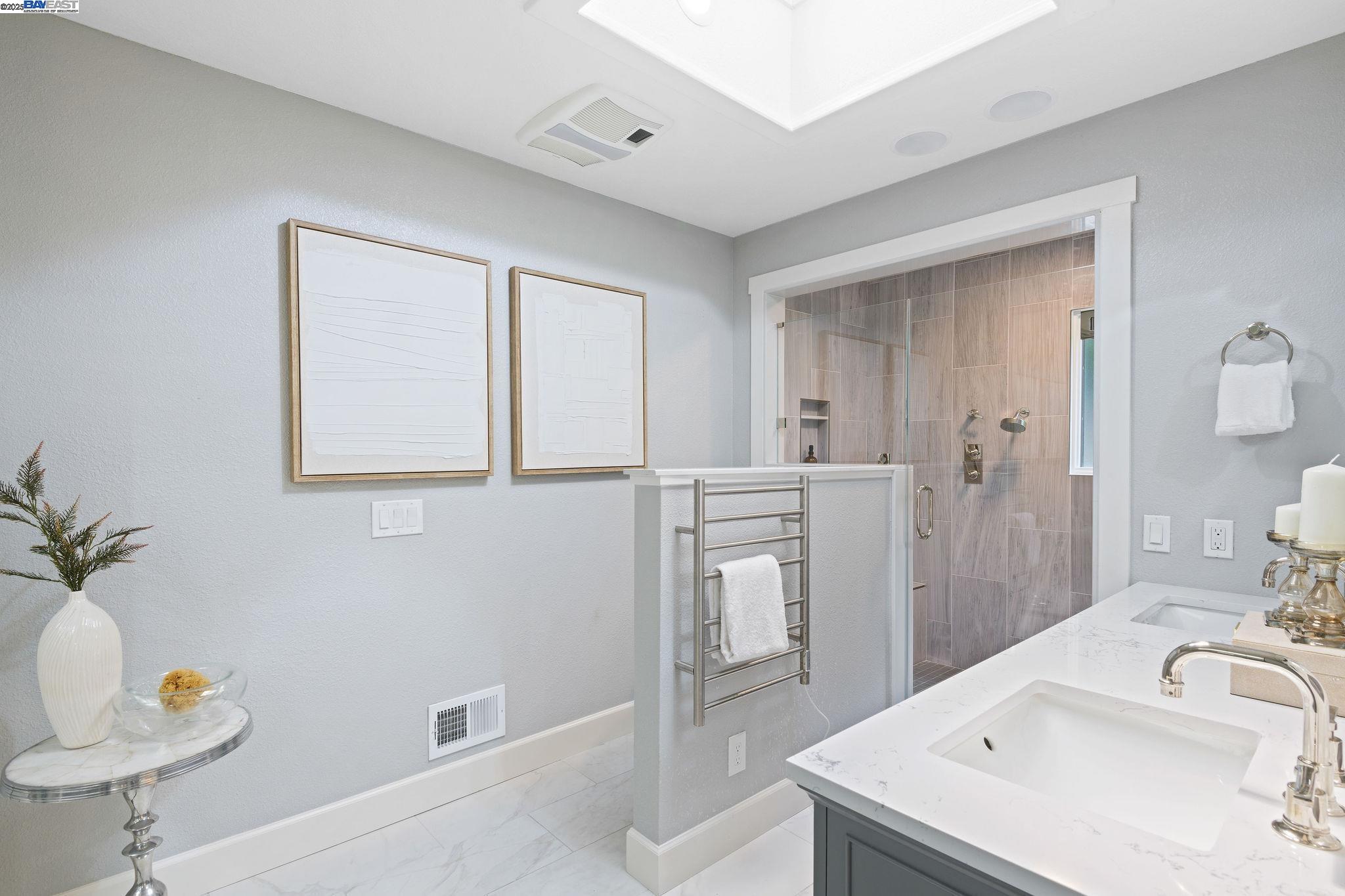 20 Mauri Ct