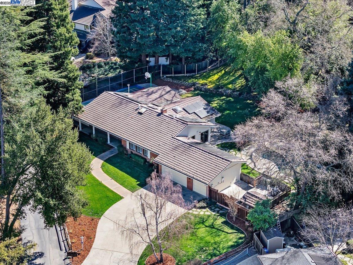 20 Mauri Ct