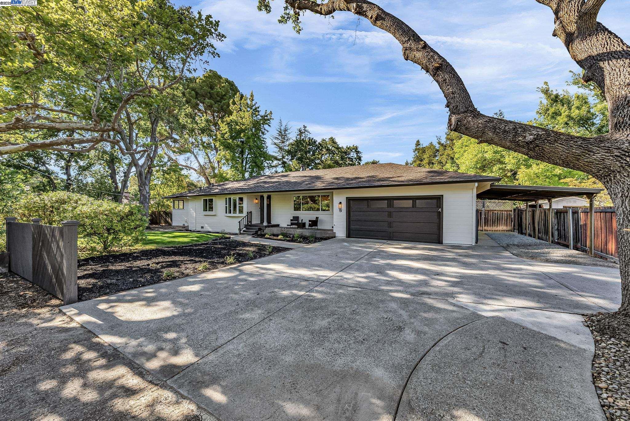 5 Ramona Rd