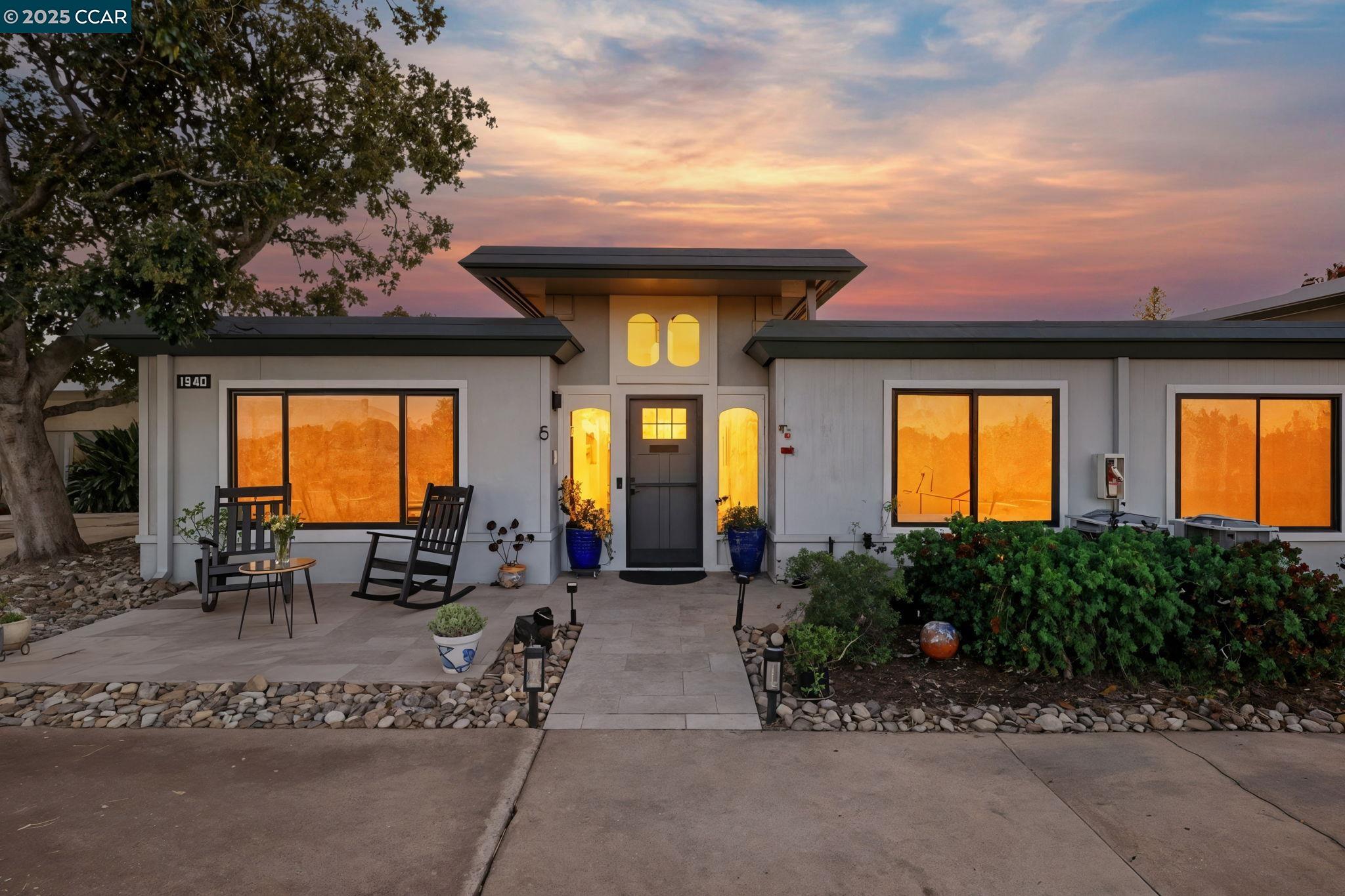 1940 Golden Rain # 5