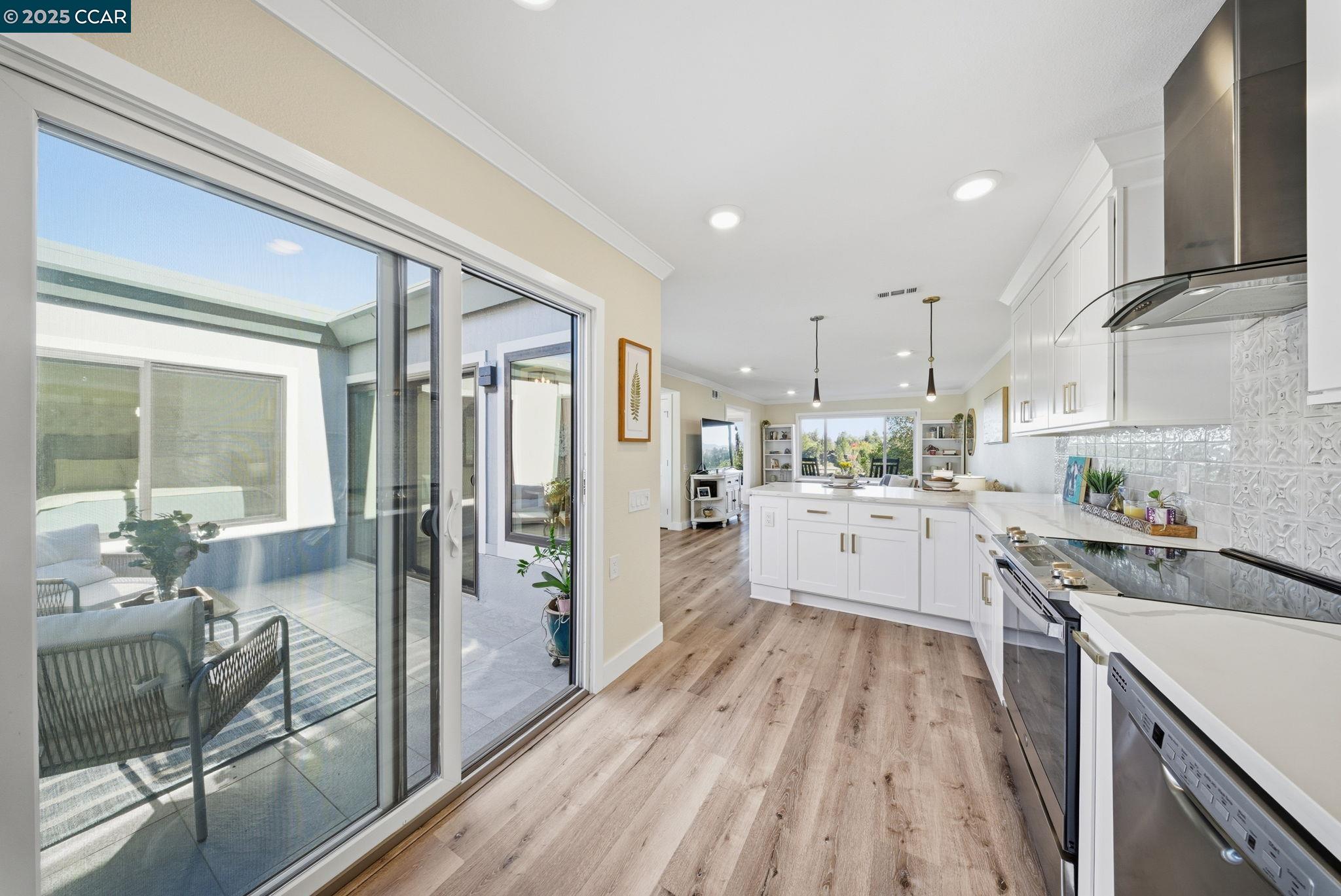 1940 Golden Rain # 5