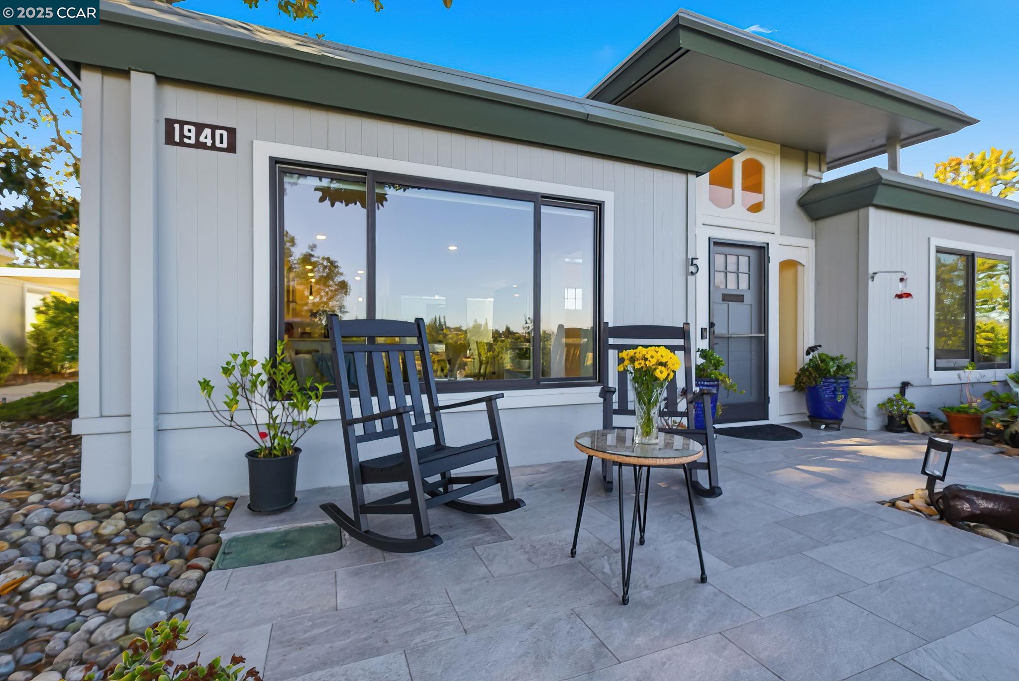 1940 Golden Rain # 5